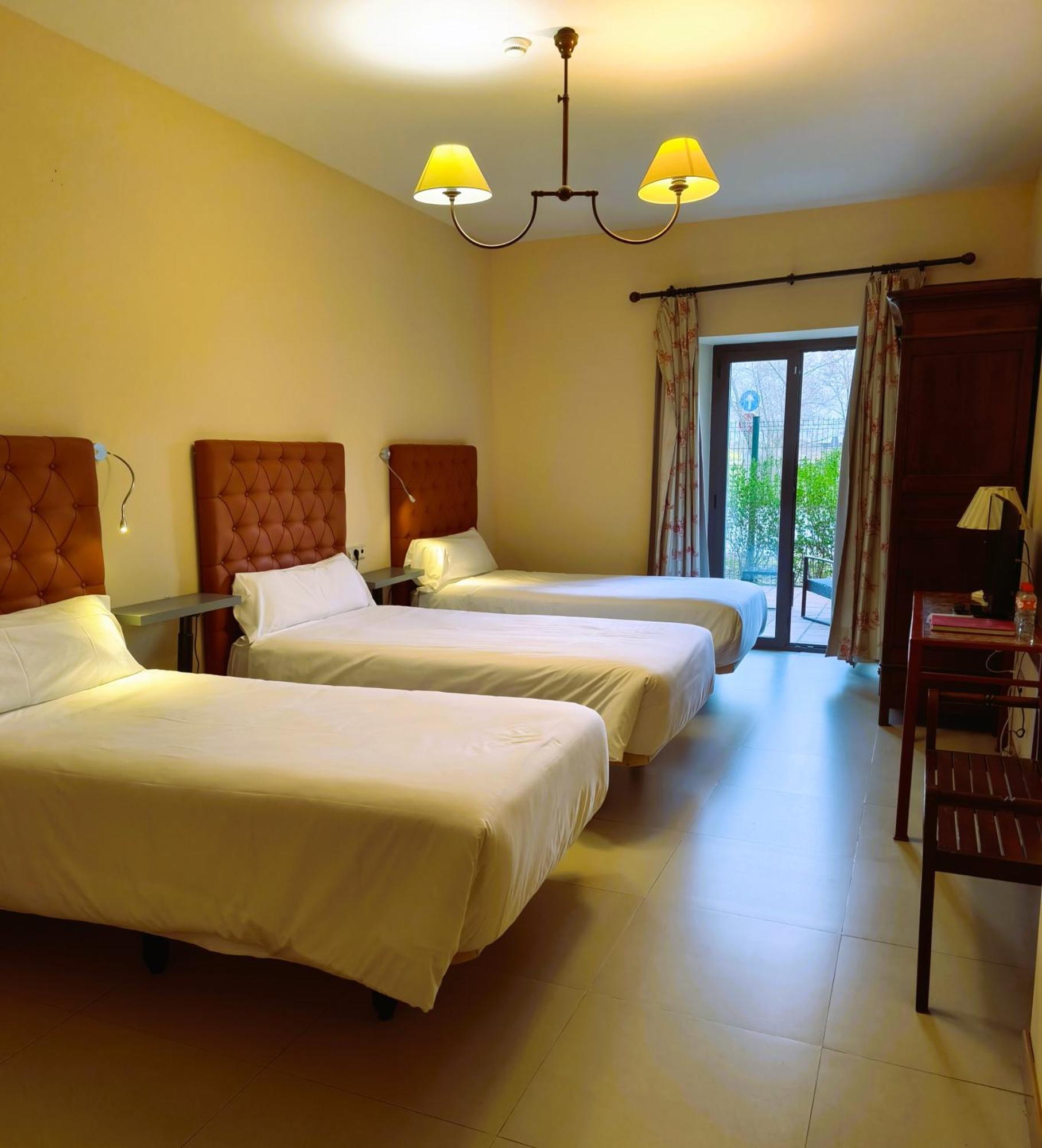 Hotel Villa マルシーリャ エクステリア 写真